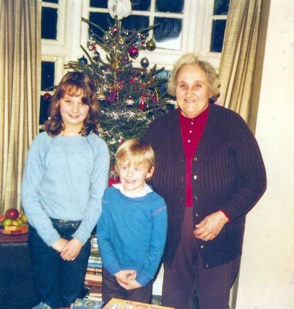 Edna with Claire and Andrew, circa 1984.